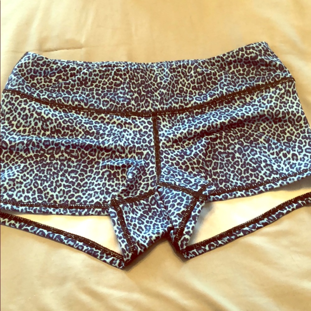 Fleo shorts